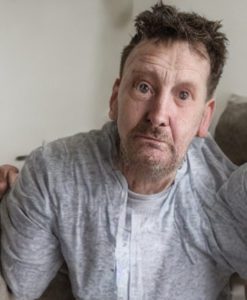 Marc, un autre fibromalgie patient, se plaint d'un sentiments d'isolement et de solitude